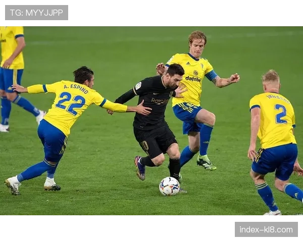 布赖代合作成联赛黑马 客场强势表现冲击传统格局